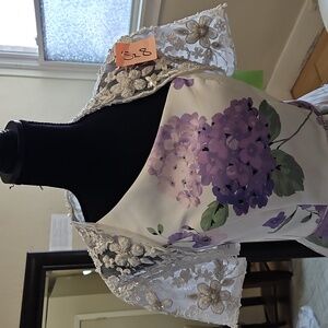 Size 8 Very light ivory Bridal Bolero/Jacket/Cover Up w/ Pearl and Bead Florals